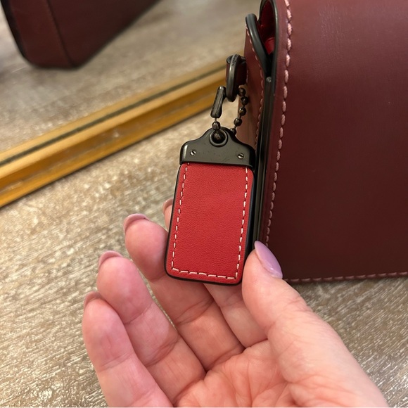 Coach Dinky Glovetanned Leather Crossbody Bag Burgundy Red - Picture 4 of 14
